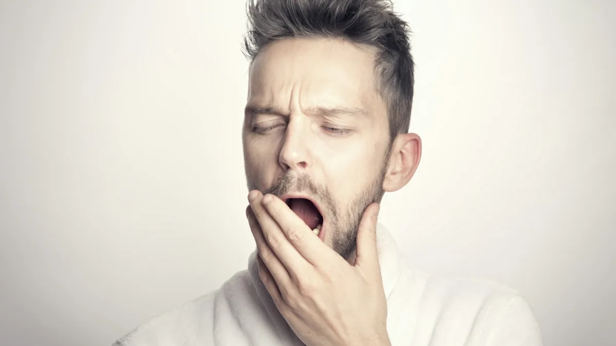 متى يصبح التنفس من الفم أثناء النوم علامة مرضية؟