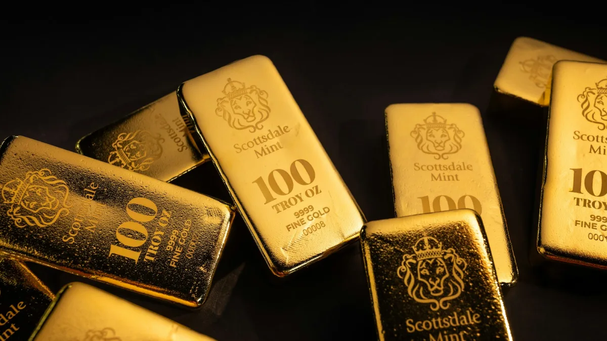 الذهب قد يتراجع في 2026 قبل التعافي في 2027