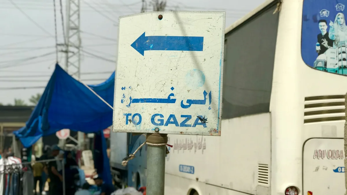ثلاثة ناجين يؤسسون عائلة واحدة في غزة