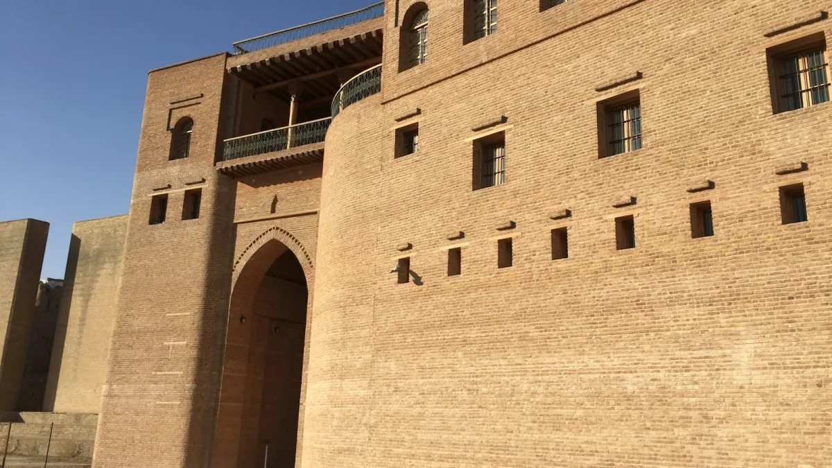 العراق يحكم بالمؤبد على 3 فرنسيين بتهمة الانتماء إلى داعش