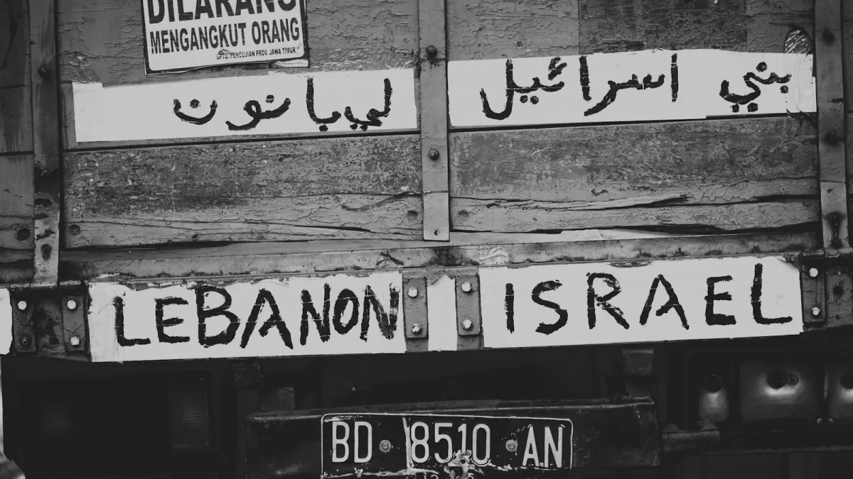 شحنة المتفجرات تعمق الانقسام السياسي في لبنان