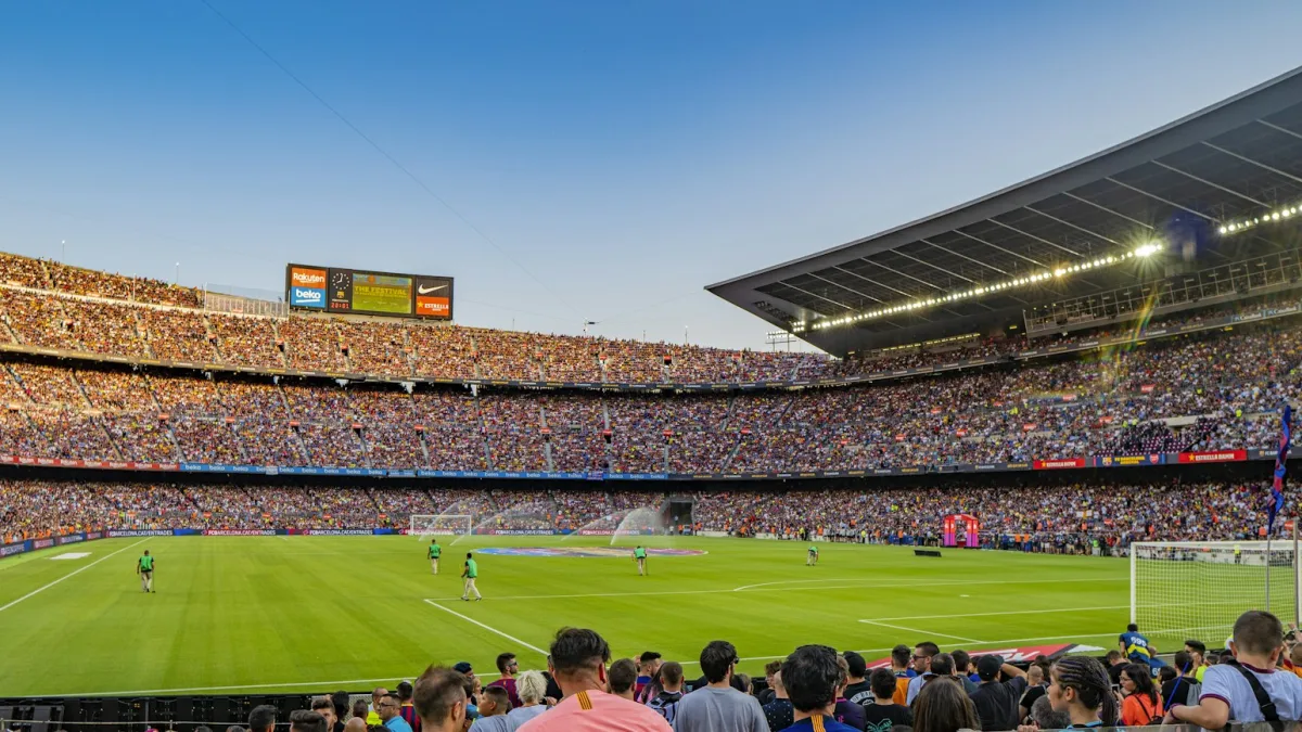ريال مدريد يواجه راسينغ سانتاندير في الجولة الحادية عشرة